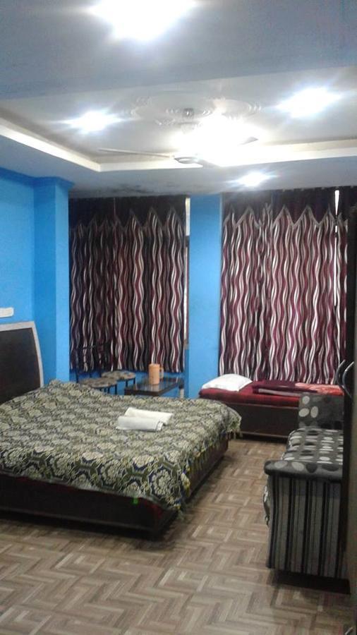 Hotel Lord Krishna Residency Мак-Леод-Гейндж Экстерьер фото